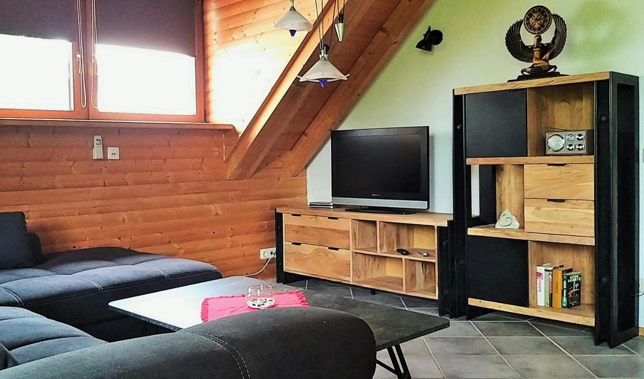 Betzemuehle 1 Bauernhof Apartment Altenschlirf Bagian luar foto