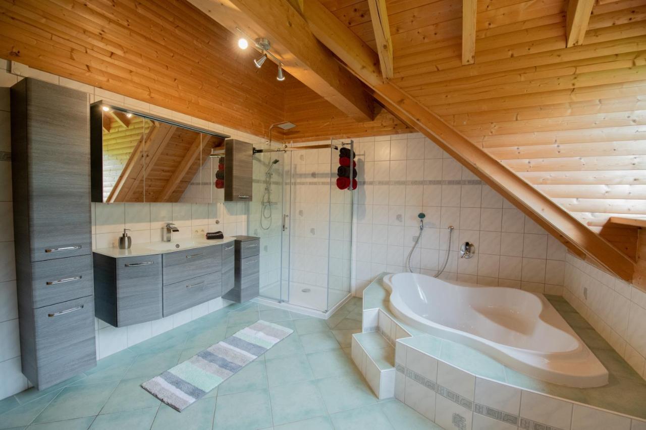 Betzemuehle 1 Bauernhof Apartment Altenschlirf Bagian luar foto
